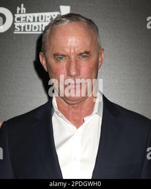 14 marzo 2023, New York City, New York, USA: L'attore ROBERT JOHN BURKE partecipa alla prima di New York del thriller Studiosâ€™ del vero crimine del 20th° secolo â€˜Boston Stranglerâ€™ che si tiene presso il Museo di Arte moderna (Credit Image: © Nancy Kaszerman/ZUMA Press Wire) SOLO PER USO EDITORIALE! Non per USO commerciale! Foto Stock