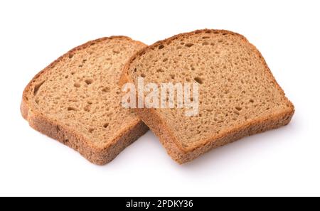 Due fette di pane di segale isolate su bianco Foto Stock