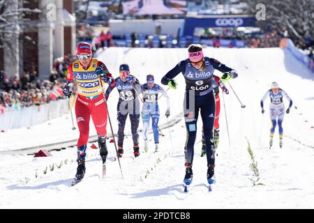 Drammen 20230314.Laura Gimmler dalla Germania (a destra) vince il suo calore davanti al norvegese Tiril Udnes Weng durante lo sprint i World Cup a Drammen. Foto: Lise Aaserud / NTB Foto Stock