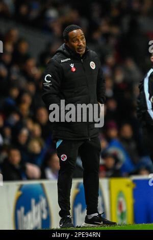 Reading Manager Paul Ince durante la partita del Campionato Sky Bet Blackburn Rovers vs Reading a Ewood Park, Blackburn, Regno Unito. 15th Mar, 2023. (Foto di ben Roberts/News Images) a Blackburn, Regno Unito, il 3/15/2023. (Foto di ben Roberts/News Images/Sipa USA) Credit: Sipa USA/Alamy Live News Foto Stock