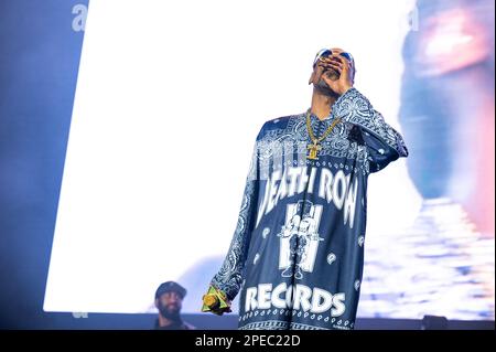 Manchester, Regno Unito. 15th marzo 2023. Calvin Cordozar Broadus Jr. Professionalmente conosciuto come Snoop Dogg suona all'AO Arena, Manchester. 2023-03-15. Credit: Gary Mather/Alamy Live News Foto Stock