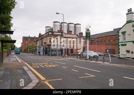 Serbatoi di alta fabbrica di birra a Burton on Trent, Regno Unito Foto Stock