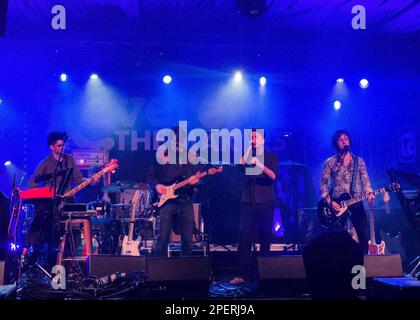 Danny Goffey e la sua band supportano Reverend & The Makers al Concorde 2 - 2nd Febbraio 2023 - Brighton & Hove, East Sussex, UK Foto Stock
