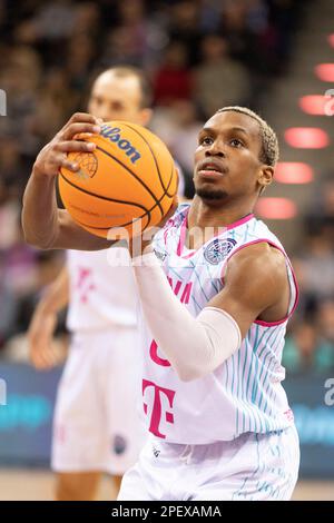 Bonn, Germania. 14th Mar, 2023. TJ SHORTS II (BON, MI.) sulla palla, lancio, tiro libero, azione singola. Punteggio finale 85:75, Basketball Champions League/Telekom Basketes Bonn-BAXI Manresa/BONN vs MANR/Round of 16 - Giornata del Gruppo J/5th, nel TELEKOMDOME, il 14th marzo 2023 Credit: dpa/Alamy Live News Foto Stock