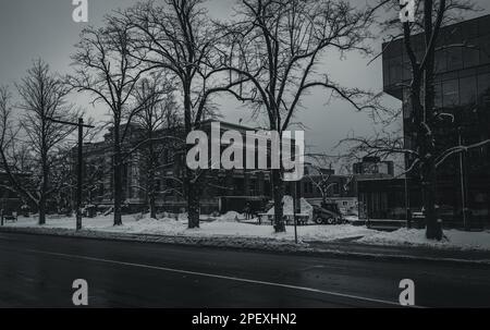 Edificio Ralph M. Medjuck (edificio H) la casa della Scuola di architettura sul campus Sexton della Dalhousie University nel periodo invernale Foto Stock
