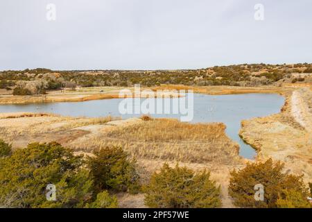 Vista soleggiata sul paesaggio di Inspiration Point del Roman Nose state Park a Oklahoma Foto Stock