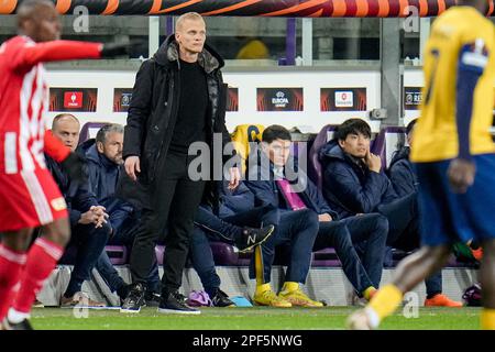 BRUXELLES, BELGIO - 16 MARZO: Allenatore Karel Geraerts di Royale Union Saint-Gilloise durante il round della UEFA Europa League di 16 tappa due partita tra Royale Union Saint-Gilloise e 1. FC Union Berlin allo stadio Anderlecht il 16 marzo 2023 a Bruxelles, Belgio (Foto di René Nijhuis/Orange Pictures) Foto Stock