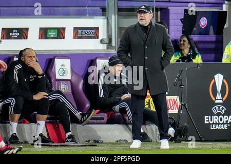 BRUXELLES, BELGIO - MARZO 16: Pullman Urs Fischer del 1. FC Union Berlin durante il round della UEFA Europa League di 16 tappa due partita tra Royale Union Saint-Gilloise e 1. FC Union Berlin allo stadio Anderlecht il 16 marzo 2023 a Bruxelles, Belgio (Foto di René Nijhuis/Orange Pictures) Foto Stock