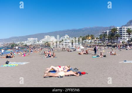 Spiaggia pubblica Playas de Troya, Playa de las Américas, Tenerife, Isole Canarie, Regno di Spagna Foto Stock