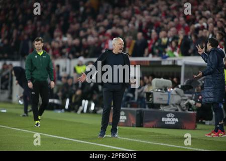 Friburgo, Germania. 16/03/2023, Christian Streich manager di SC Friburgo durante la seconda tappa della partita di calcio della UEFA Europa League tra SC Friburgo e Juventus FC il 16 marzo 2023 all'Europa Park Stadion di Friburgo, Germania. Foto Nderim Kaceli Foto Stock