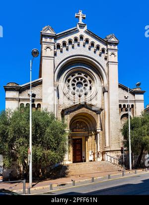 Nizza, Francia - 7 agosto 2022: Eglise Saint Pierre d'Arene St. Peter chiesa in Rue de France nel quartiere storico le Carre d'Or di Nizza Foto Stock