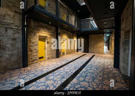 Corridoio interno del Bodmin Jail Hotel a Bodmin, Cornovaglia Foto Stock