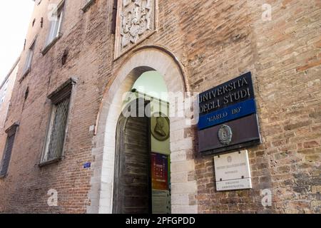 Italia, Urbino, Università Carlo Bo Foto Stock