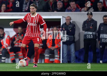 Lucas Holer di SC Freiburg controlla la palla durante il round della UEFA Europa League di 16 partita di seconda gamba tra SC Freiburg e Juventus FC allo Stade Europa-Park il 16 2023 marzo a Friburgo, Germania . Foto Stock