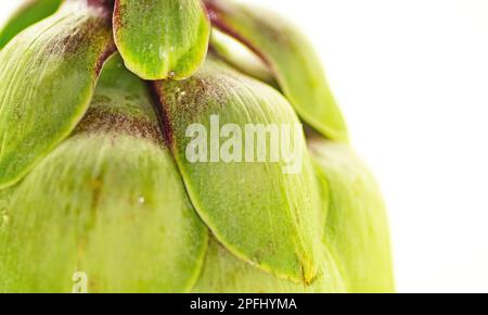 Carciofi sul marmo della cucina Foto Stock