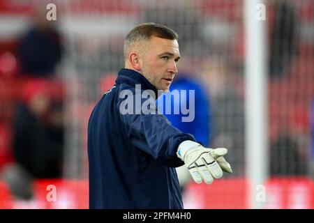 Danny Alcock, Nottingham Forest prima squadra portiere allenatore durante la partita della Premier League tra Nottingham Forest e Newcastle United al City Ground, Nottingham Venerdì 17th marzo 2023. (Foto: Jon Hobley | NOTIZIE MI) Credit: NOTIZIE MI & Sport /Alamy Live News Foto Stock