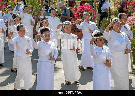 Fon lep nail ballerini Wat Phra Singh tempio, Chiang mai Thailandia Foto Stock