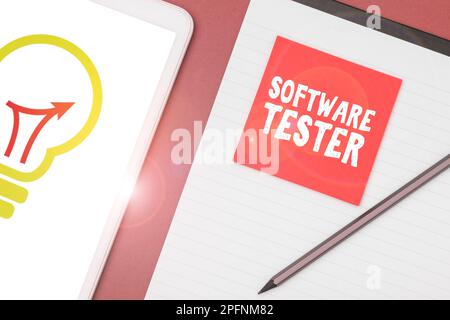 Tester software per display concettuale. Word per implementato per proteggere il software da attacchi dannosi Foto Stock