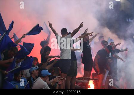 Sydney, Australia. 18th Mar, 2023. 18th marzo 2023; Allianz Stadium, Sydney, NSW, Australia: A-League Football, Sydney FC contro Western Sydney Wanderers; i tifosi del Sydney FC brillano credito: Action Plus Sports Images/Alamy Live News Foto Stock