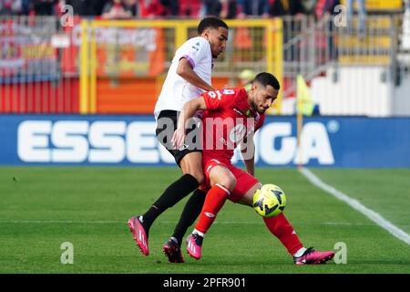 Monza, Italia. 18th Mar, 2023. Gianluca Caprari (AC Monza) durante il campionato italiano Serie Una partita di calcio tra AC Monza e il Cremonese americano il 18 marzo 2023 allo stadio U-Power di Monza - Foto Morgese-Rossini/DPPI Credit: DPPI Media/Alamy Live News Foto Stock