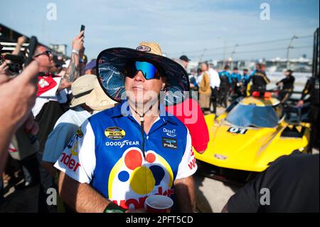 Spettatore durante la Mobil 1 dodici ore di Sebring 2023, 2nd° round del Campionato sportivo IMSA 2023, dal 15 al 18 marzo 2023 sull'autodromo Sebring International Raceway di Sebring, Florida, USA - Foto: Jan-patrick Wagner/DPPI/LiveMedia Foto Stock