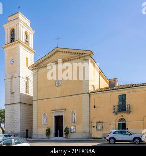 La Chiesa di Santa Lucia nel centro storico di Perignano, Pisa, Italia Foto Stock