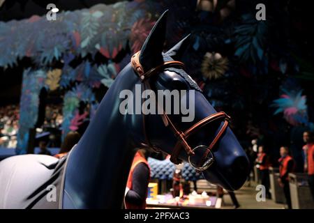 Parigi, Francia. 18th Mar, 2023. Ambiance durante il Saut Hermès 2023, evento equestre FEI il 18 marzo 2023 all'effimero Grand-palais di Parigi, Francia - Foto Christophe Bricot/DPPI Credit: DPPI Media/Alamy Live News Foto Stock