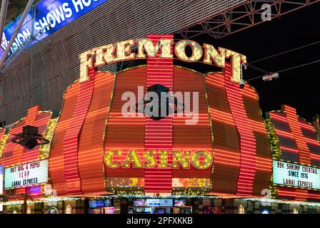 Una foto delle indicazioni al neon al Fremont Hotel and Casino. Foto Stock