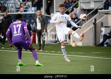 Losanna, Svizzera. 03rd Set, 2023. Dominik Schwizer del FC Lausanne-Sport (77) è in azione durante la 26th° giornata della dieci Challenge League 2022-2023. La dieci Challenge League 2022-20223, si è svolta allo stadio Tuiliere di Losanna tra il FC Losanna-Sport e il FC Thun. Il Thun FC vince-3-1. (Foto di: Eric Dubost/Sipa USA) Credit: Sipa USA/Alamy Live News Foto Stock