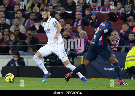 Barcellona, Spagna. 19th Mar, 2023. BARCELLONA, SPAGNA - 19 MARZO: Karim Benzema del Real Madrid durante la partita la Liga Santander tra FC Barcelona e Real Madrid al Camp Nou Spotify il 19 marzo 2023 a Barcellona, Spagna Credit: DAX Images/Alamy Live News Foto Stock