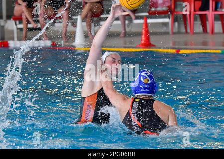 Roma, Italia. 18th Mar, 2023. Domitilla Picozzi (SIS Roma) durante la partita di SIS Roma vs Bologna del campionato nazionale italiano di pallanuoto Serie A1 al Polo Natatorio Ostia di Roma il 18 marzo 2023 (Foto di Roberto Bettacchi/Pacific Press) Credit: Pacific Press Media Production Corp./Alamy Live News Foto Stock