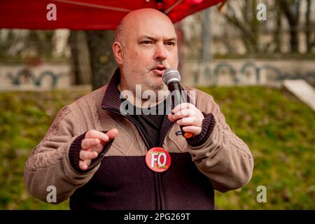 Riunione dei NUPES a Place de Stalingrad a Parigi per definire il seguito del movimento contro la riforma delle pensioni.#no russia Foto Stock