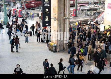 L'atrio della stazione Gare du Nord di Parigi da cui parte il treno Eurostar per St Pancras, Londra Foto Stock