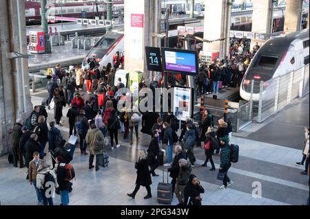 L'atrio della stazione Gare du Nord di Parigi da cui parte il treno Eurostar per St Pancras, Londra Foto Stock