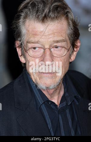 John ha fatto male. The Queen Premiere, Curzon Mayfair, Londra, Regno Unito Foto Stock