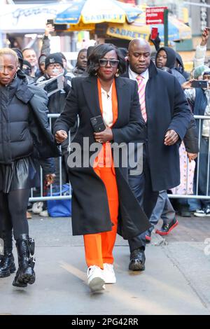 Viola Davis è visto fuori 'Good Morning America' il 20 marzo 2023 a New York City. Credit: Brazil Photo Press/Alamy Live News Foto Stock