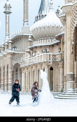 Brighton, febbraio 2nd 2009: Nevicate rare al Brighton Pavilion Foto Stock