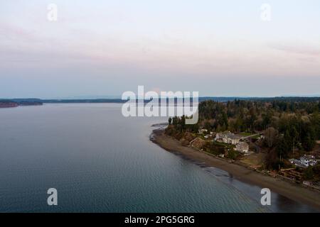 Tramonto sul Puget Sound da Olympia, Washington Foto Stock