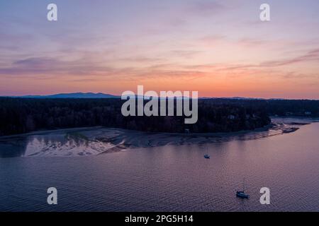 Tramonto sul Puget Sound da Olympia, Washington Foto Stock