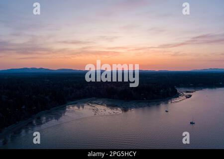 Tramonto sul Puget Sound da Olympia, Washington Foto Stock