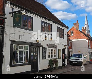 Il pub Star Inn (vincitore del premio CAMRA) in Church Street, Godalming, Waverley, Surrey, Inghilterra, REGNO UNITO, GU7 1EL Foto Stock