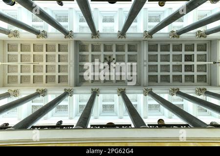 San Pietroburgo, Russia - 25 dicembre 2021: Interno del Museo dell'Eremo di Stato, un museo di arte e cultura a San Pietroburgo, Russia. Foto Stock