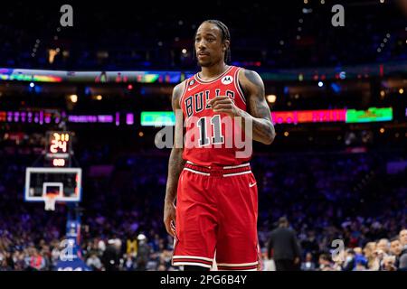 Philadelphia, Stati Uniti d'America. 12th Dec, 2022. Filadelfia, Stati Uniti d'America, 20th 2023 marzo: DeMar DeRozan (11 Bulls) guarda sopra durante la partita della National Basketball League tra il Philadelphia 76ers e i Chicago Bulls al Wells Fargo Center di Philadelphia, Pennsylvania, Stati Uniti (NESSUN USO COMMERCIALE). (Colleen Claggett/SPP) Credit: SPP Sport Press Photo. /Alamy Live News Foto Stock