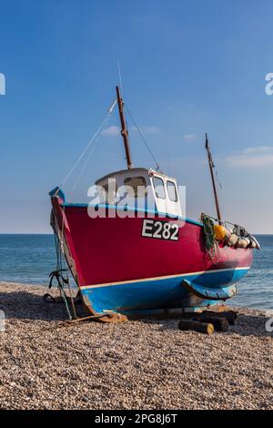 Barche da pesca a Beer, Seaton, Devon UK nel mese di marzo Foto Stock