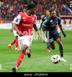 Reims, Francia. 19th Mar, 2023. Cheick Keita di Reims durante il campionato francese Ligue 1 partita di calcio tra lo Stade de Reims e l'Olympique de Marseille il 19 marzo 2023 allo stadio Auguste Delaune di Reims, Francia - Foto Jean Catuffe/DPPI Credit: DPPI Media/Alamy Live News Foto Stock