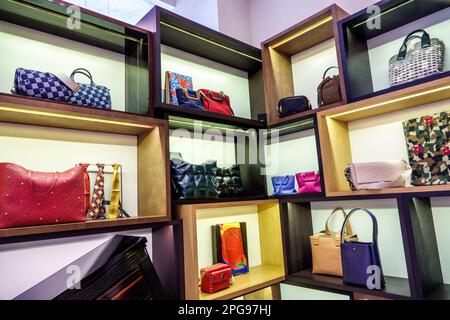 Mexico City, Polanco Antara, centro commerciale all'aperto di lusso, boutique alla moda Purificacion Garcia, borse, interni interni, negozio Foto Stock