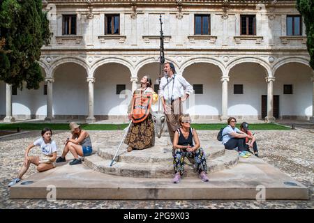 Facciata dell'Università Alcala de Henares, Provincia di Madrid, Spagna. 17th ° secolo patio sindaco di Antigua Universidad o Colegio de San Ildefonso. Foto Stock