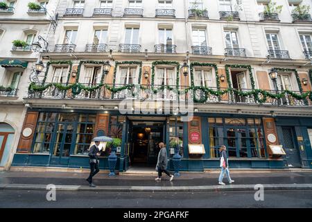 Ristorante le Procope a Parigi, Francia. Il più antico caffè di Parigi nel cuore di Saint-Germain. Foto Stock