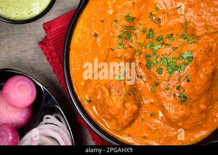Primo piano di pollo al burro punjabi cibo Foto Stock
