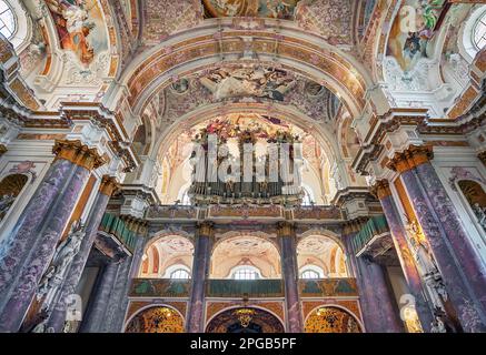 Loft d'organo, Marienkirche a Fuerstenfeld Abbazia, ex abbazia cistercense a Fuerstenfeldbruck, Baviera, Germania Foto Stock